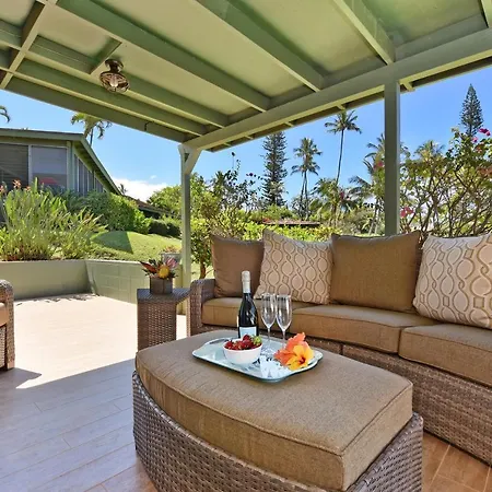 International Colony Club 20 Villa